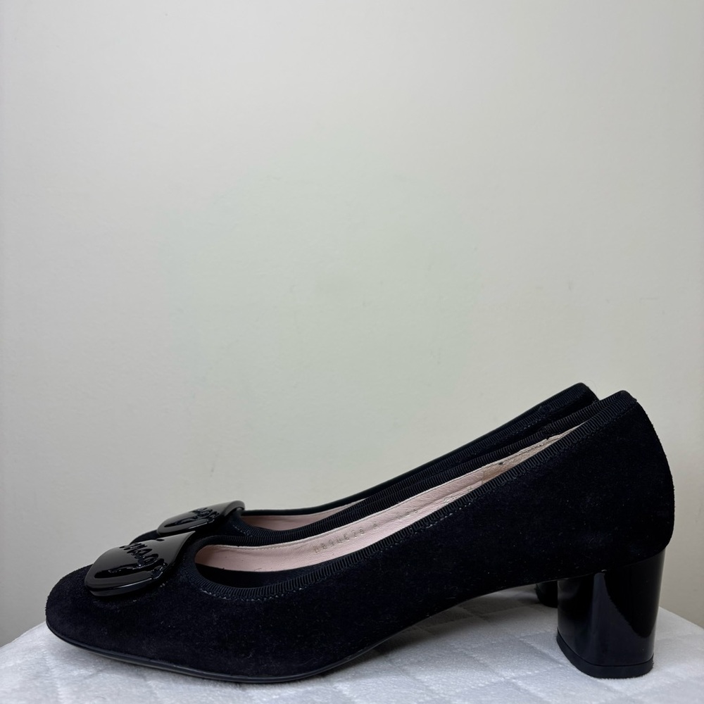 Salvatore Ferragamo Black Suede Calf Heels Size 8.5 - Picture 2 of 10